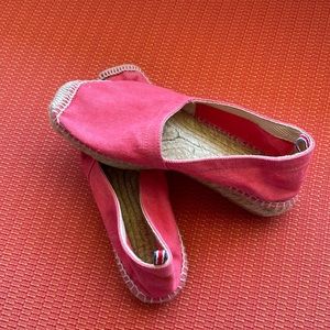 Espadrilles made in Spain size 37 women Coral color cotton with Raffia